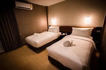 Hotel C U 3*